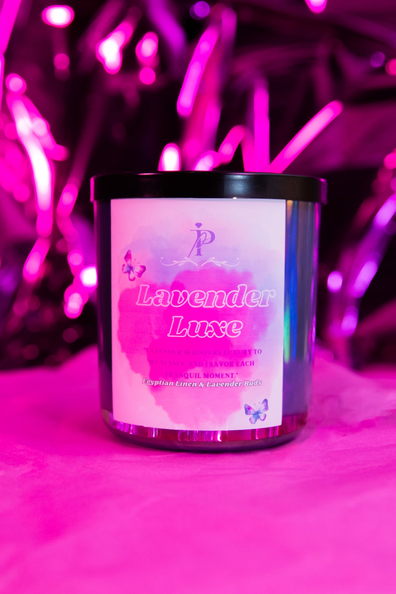 Lavender Luxe - Egyptian Linen & Lavender Buds Soy Candle